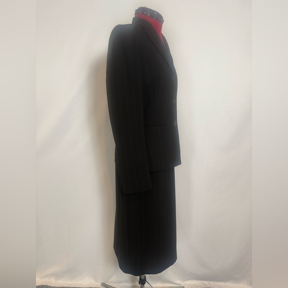 Le Suit Skirt Suit Woman's Size 6 Black Pinstriped 2-Piece Set Blazer & Skirt - Picture 4 of 15